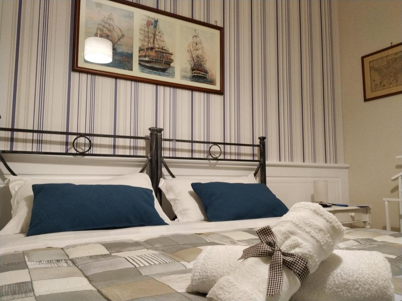 Il Timone B&B Castellammare di Stabia Exterior foto